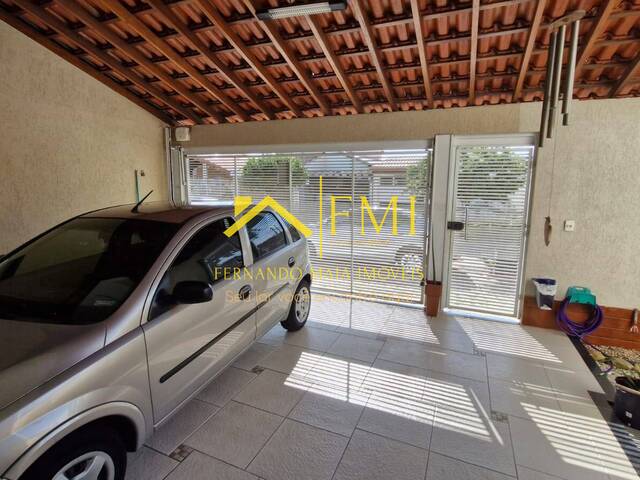 Casa para Venda em São José dos Campos - 4