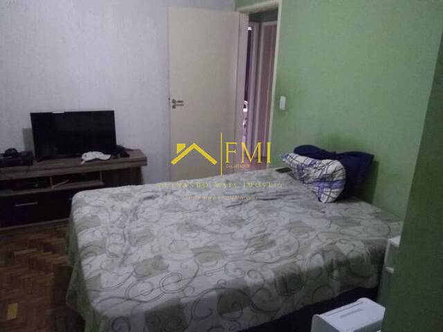 Casa para Venda em São José dos Campos - 4